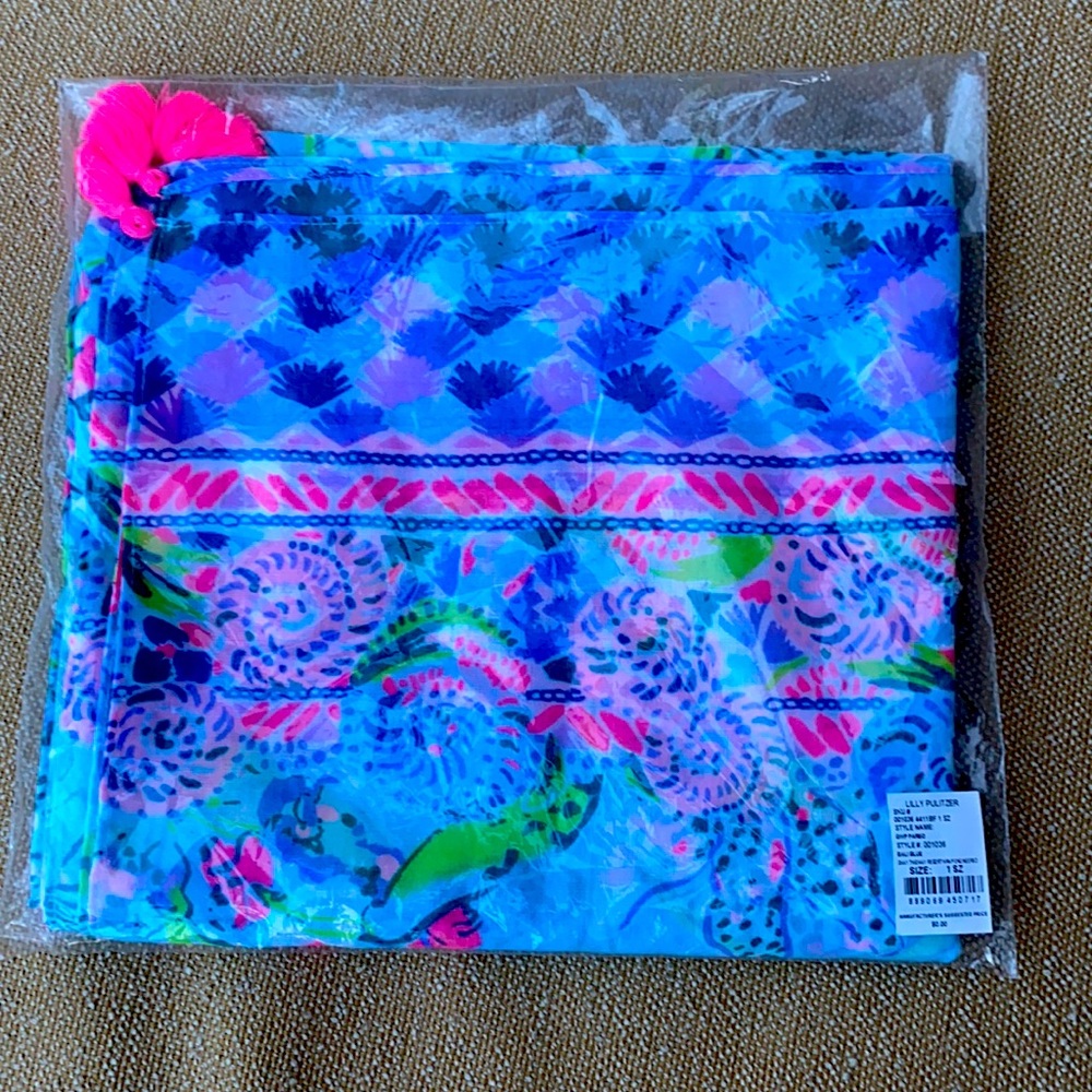 Authentic Lilly Pulitzer Sway This Way Resort Wrap